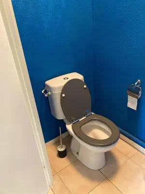 Salle de bains dans l'établissement Appartement cosy au calme à Léon