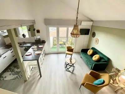 Cuisine ou kitchenette dans l'établissement Duplex COSY - familial spacieux
