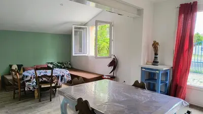 Coin salon dans l'établissement Le Gîte du Lac d'Hostens