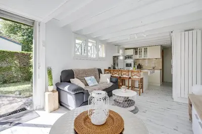 Cuisine ou kitchenette dans l'établissement Lac Biscarrosse à 500m ! Belle maison 5 couchages