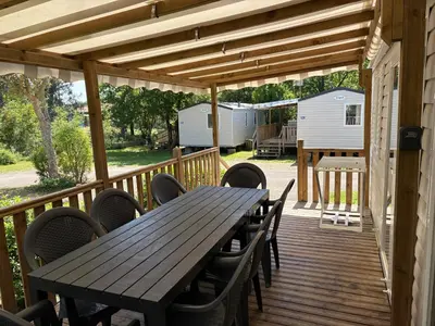 Balcon ou terrasse dans l'établissement mobilolo 1
