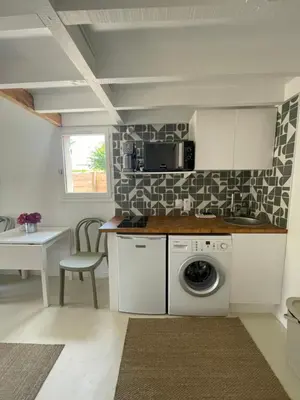 Cuisine ou kitchenette dans l'établissement SLOW - Hossegor, océan & lac à pieds