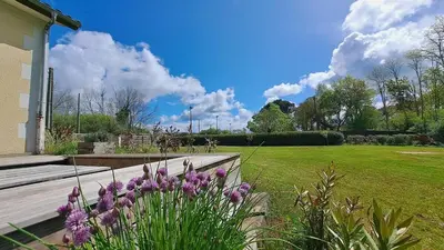 Jardin de l'établissement Le Quai de Mezos