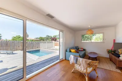 Piscine de l'établissement Villa Cazaline - Piscine Privée ou située à proximité