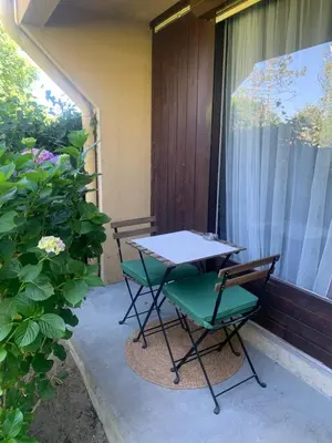 Plan de l'établissement Studio touristes curistes , jardin terrasse