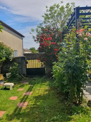 Jardin de l'établissement La maison de Sophie