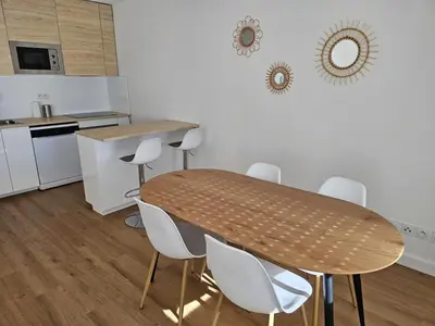Cuisine ou kitchenette dans l'établissement Appartement 2 chambres