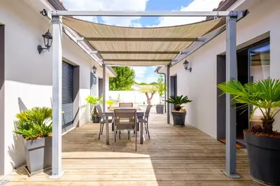 Balcon ou terrasse dans l'établissement Villa l'Escapade Landaise