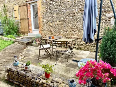 Jardin de l'établissement Chambre d'hôte Les Papillons - Chez Gilles et Myriam