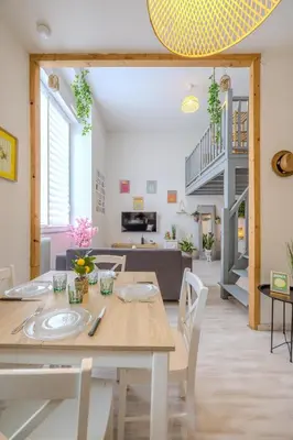 Plan de l'établissement Grand appartement cosy - T3 en Hyper centre