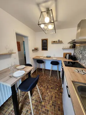 Cuisine ou kitchenette dans l'établissement Appart à 100 m Arcachon Golf