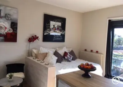 Coin salon dans l'établissement Logement hyper centre près du Port et prés salés