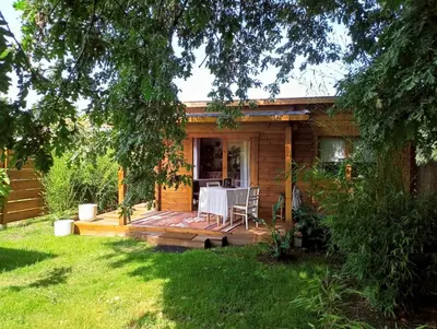 Jardin de l'établissement Chalet du bonheur