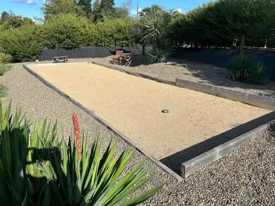 Jardin de l'établissement Luxurious Architect-Designed Villa with Pool