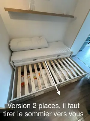 Un ou plusieurs lits dans un hébergement de l'établissement Appartement rénové et lumineux - 130
