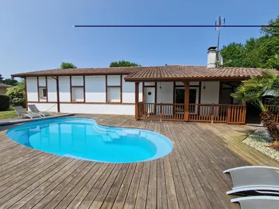 Piscine de l'établissement Beautiful Villa Landaise , pool, garden, 4 bedrooms ou située à proximité