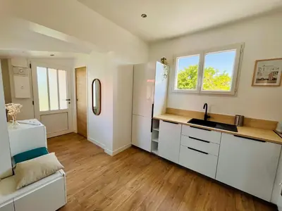 Cuisine ou kitchenette dans l'établissement Cap sur l'EDEN