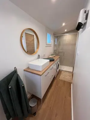 Salle de bains dans l'établissement Cap sur l'EDEN