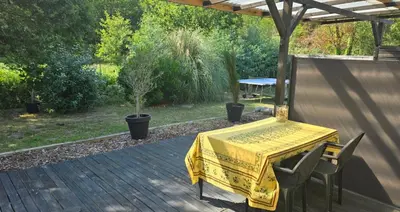 Jardin de l'établissement EntreLac&Océan3 - entrée et terrasse privée