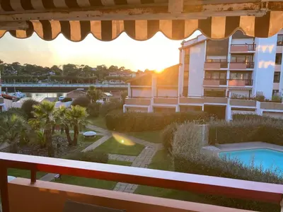Balcon ou terrasse dans l'établissement Grand studio calme vue sur port
