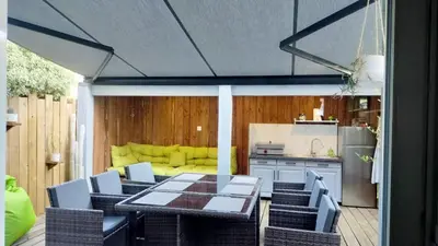 Coin salon dans l'établissement maison proche ocean