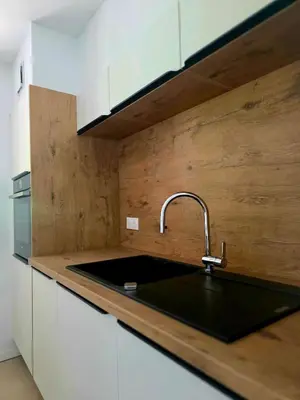 Cuisine ou kitchenette dans l'établissement Maison confortable 6 pers Lac Sanguinet