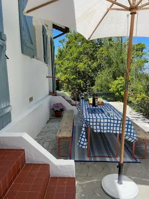 Balcon ou terrasse dans l'établissement Maison entre Landes et Pays basque, Plage à 3km