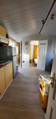 Cuisine ou kitchenette dans l'établissement Mobilhome vue sur la lande