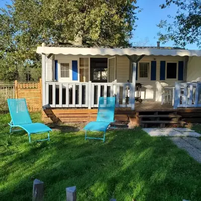 Mobilhome vue sur la lande