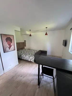 Cuisine ou kitchenette dans l'établissement Studio Éloi Ducom - Mont de Marsan
