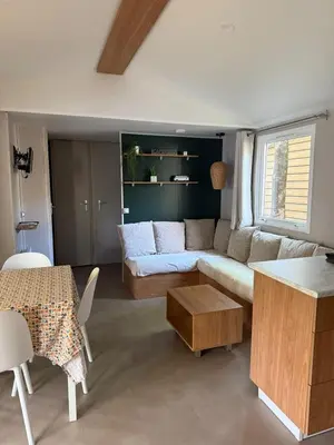 Un ou plusieurs lits dans un hébergement de l'établissement Mobil home B1Bis La Pointe LB