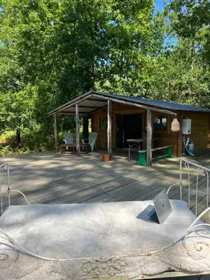 Plan de l'établissement Cosy tinny house avec beignoire in the forest et toilette seche