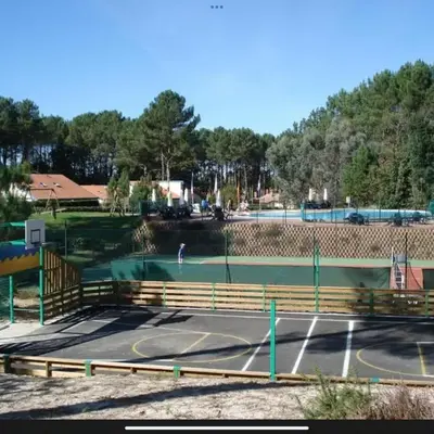 Petite maison dans les Landes