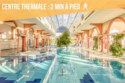 Piscine de l'établissement Signature - Hyper Centre - Clim - Wifi ou située à proximité
