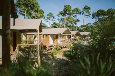 Bâtiment de le village vacances