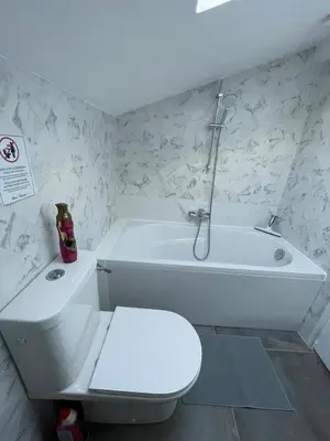 Salle de bains dans l'établissement Studio calme et rénové -230