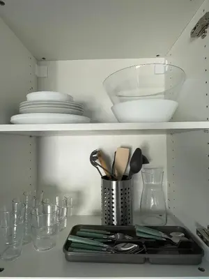 Cuisine ou kitchenette dans l'établissement Studio calme et rénové -230