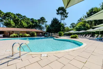 Piscine de l'établissement Appartement de type 2 cabine pour 4 personnes ou située à proximité