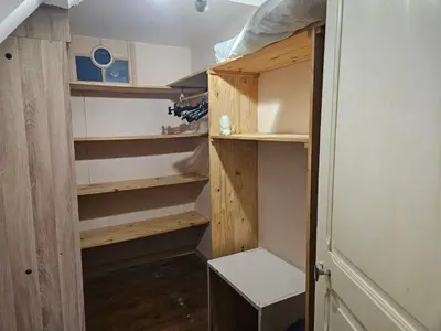 Un ou plusieurs lits superposés dans un hébergement de l'établissement Appartement authentique et chaleureux au cœur de Salies-de-Béarn, dans le quartier historique avec commerces et restaurants au pied, à deux pas des thermes