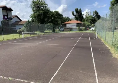 Tennis ou squash au sein de l'appartement ou à proximité