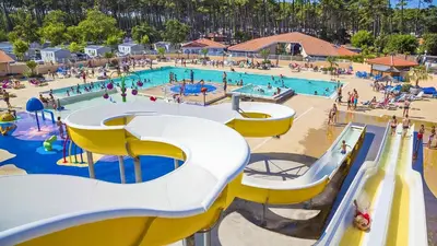 Piscine de l'établissement L'Escapade Seignossaise ou située à proximité