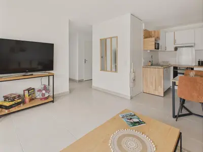 Cuisine ou kitchenette dans l'établissement Plein centre - Appart pour 6 avec balcon
