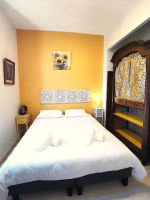 Un ou plusieurs lits dans un hébergement de l'établissement La grange des Bruyères, maison rénovée, 5 chambres