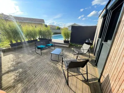 Balcon ou terrasse dans l'établissement la pause landaise
