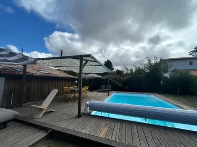 Piscine de l'établissement Beautiful Villa for 8 people with pool ou située à proximité