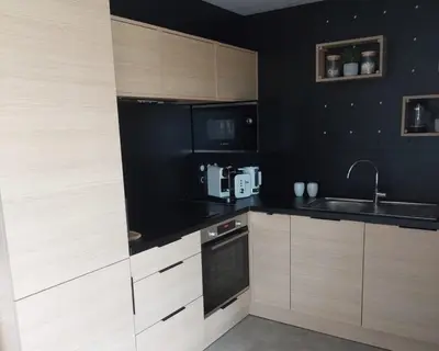 Cuisine ou kitchenette dans l'établissement Chalet 5 étoiles empl 74 3CH 2SDB Tv LL Lv Clim
