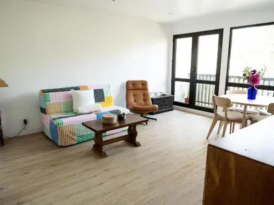 Coin salon dans l'établissement Appartement pour couple- Le Penon proche plage