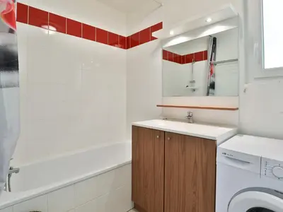Salle de bains dans l'établissement D des Grands Lacs N19 - 4P8