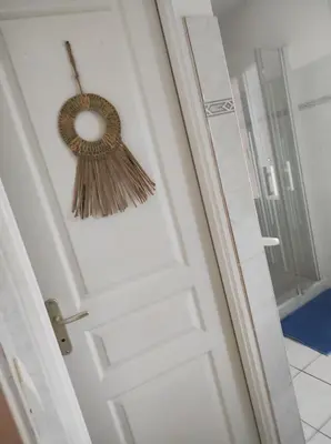 Salle de bains dans l'établissement Petite maison cosy l'Ermitage