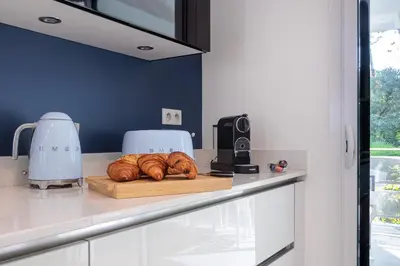 Cuisine ou kitchenette dans l'établissement Villa Hortensia - Welkeys